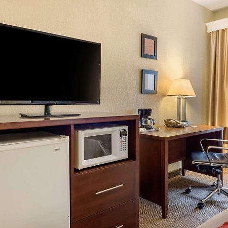 Comfort Inn Warren I-69 Экстерьер фото