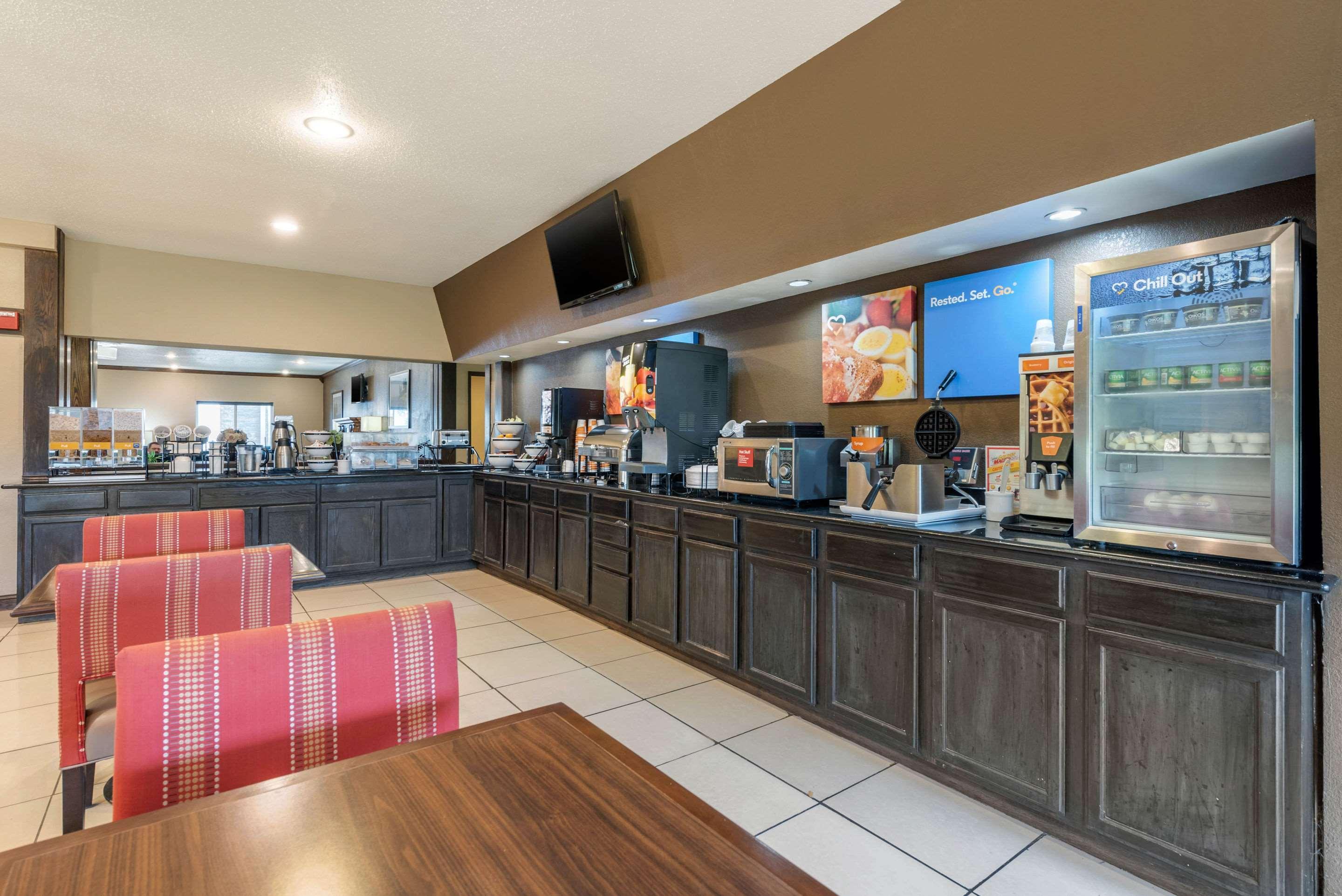 Comfort Inn Warren I-69 Экстерьер фото