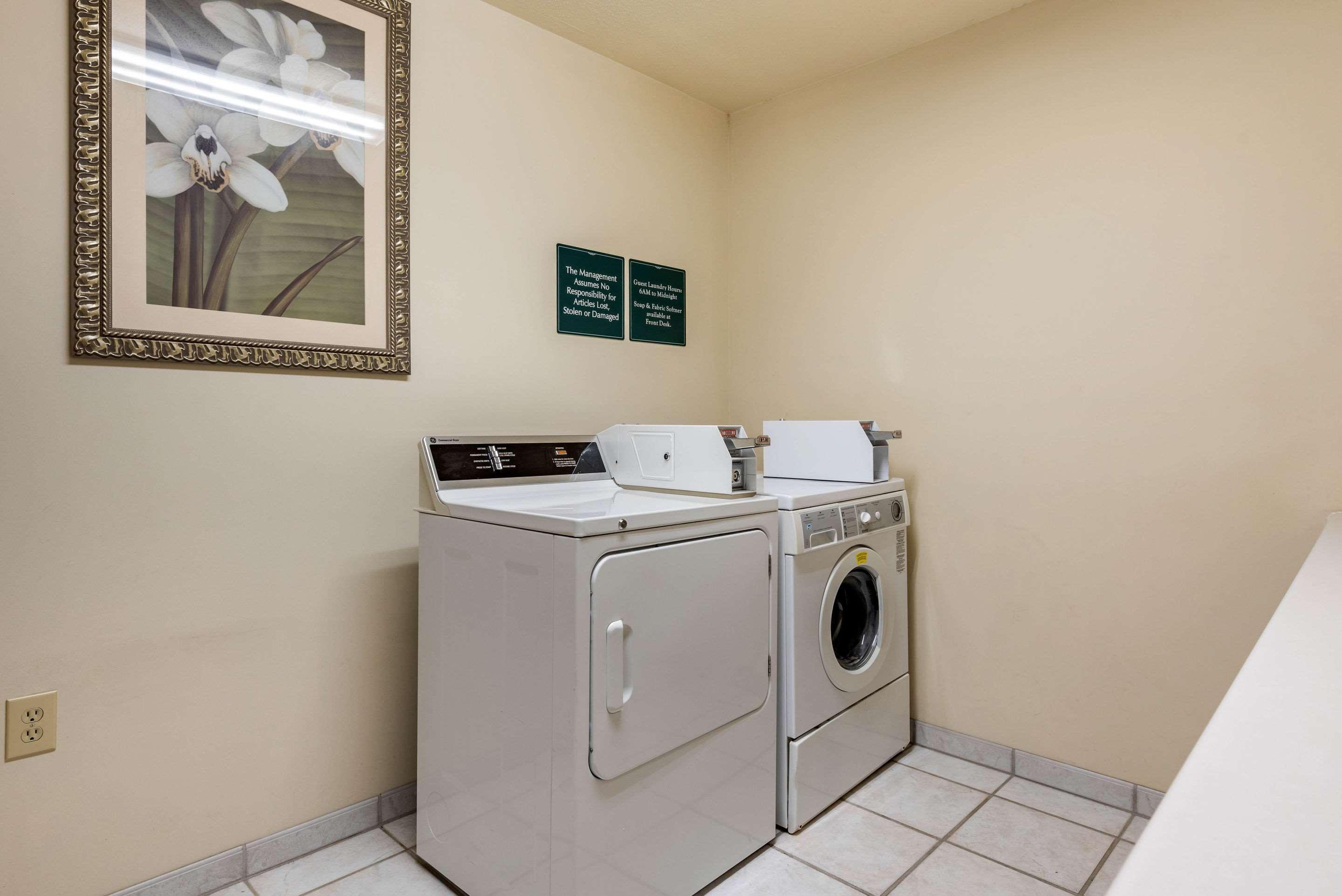Comfort Inn Warren I-69 Экстерьер фото